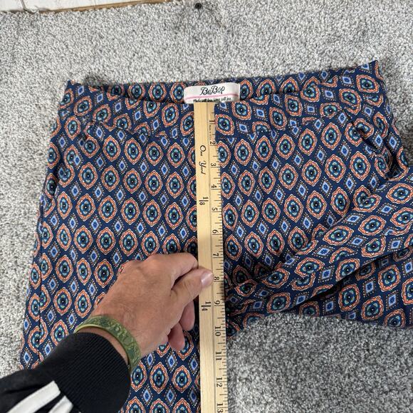 BeBop Cropped Pants Sz 11 Boho Chic Retro 70s Groovy Medallions Parisian Office - Picture 5 of 14
